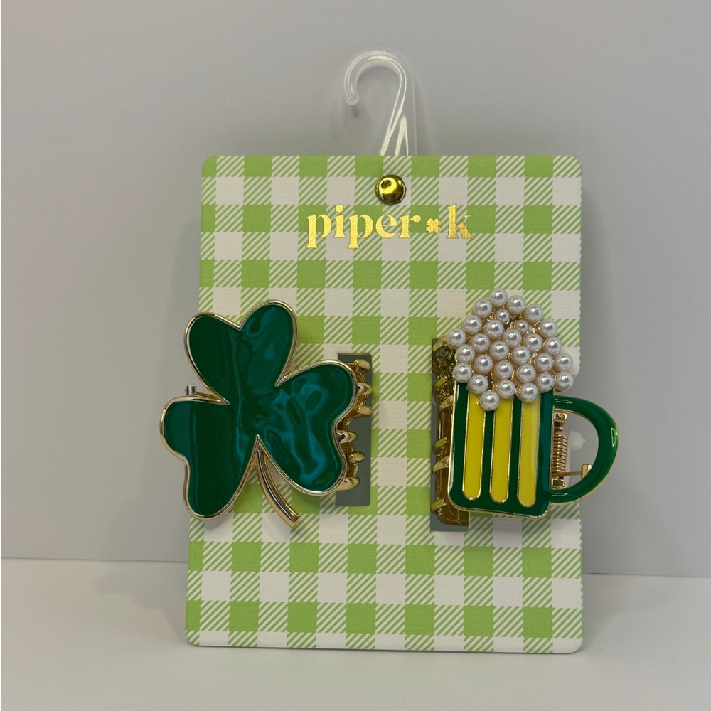 Piper Green Shamrock and Mug Hair Clips